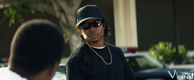 Xem Phim Ban Nhạc Rap Huyền Thoại - Straight Outta Compton - Vkool.Net - Ảnh 4